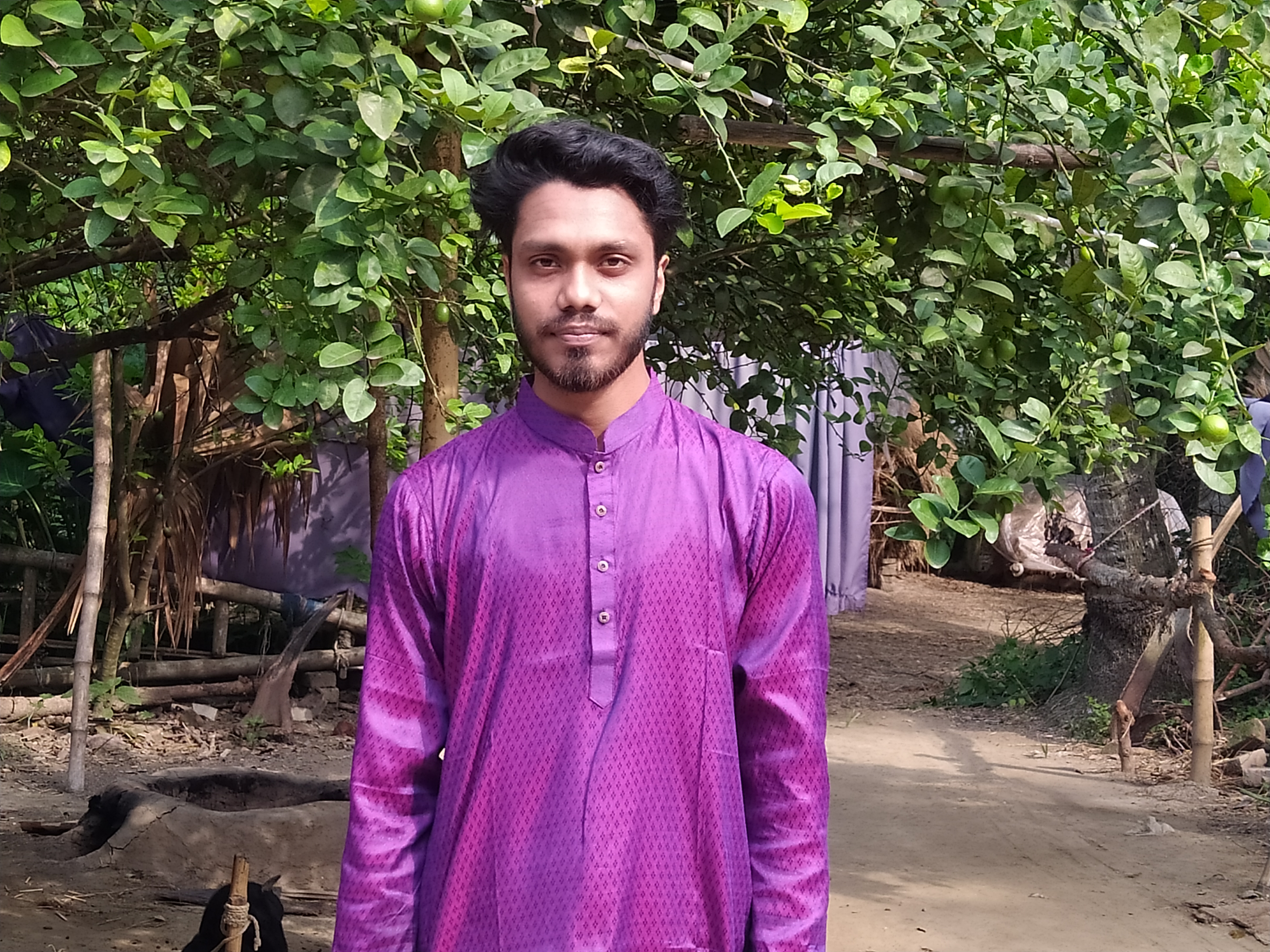 parves mosharrof